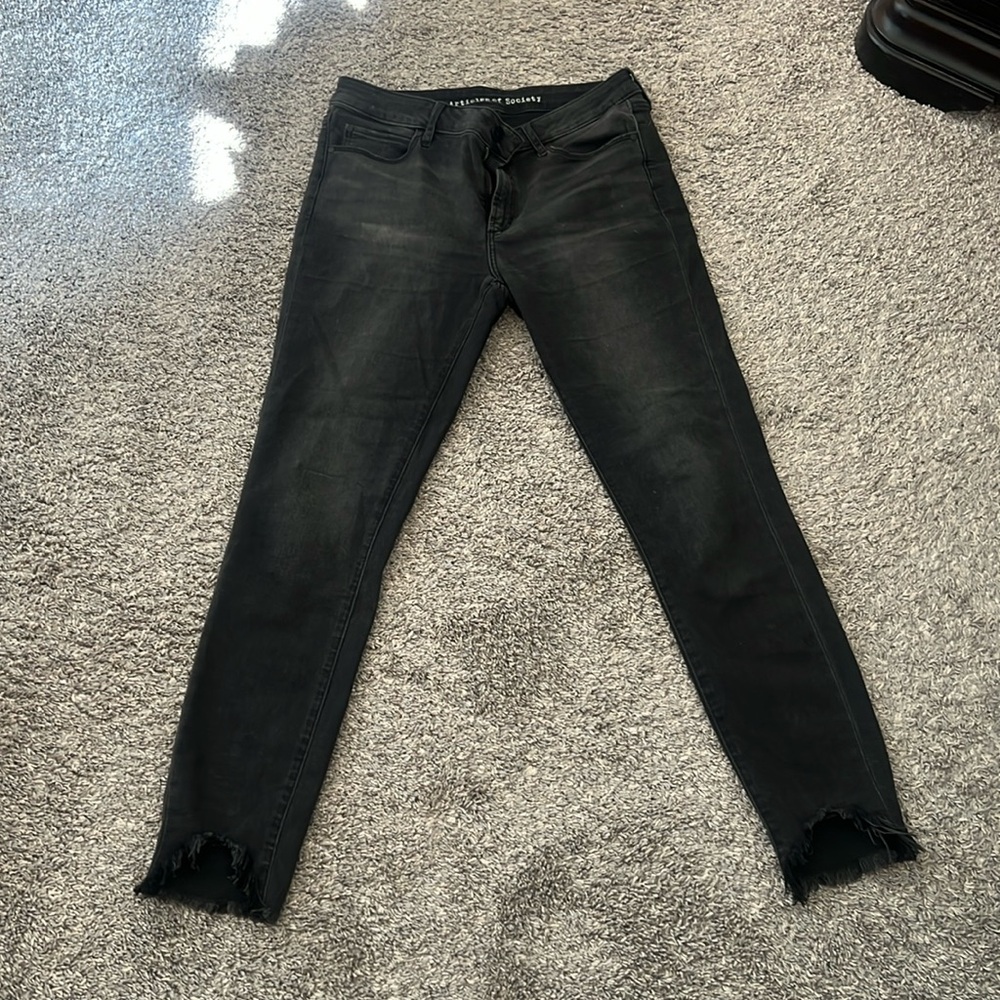 Cute, black denim jeans